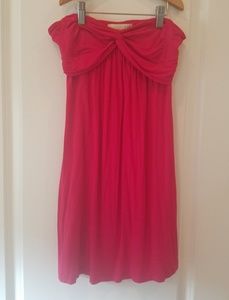 Pink sleeveless drees